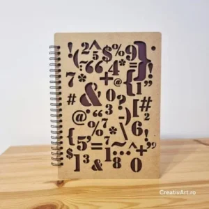 Agenda din lemn cu simboluri tipografice