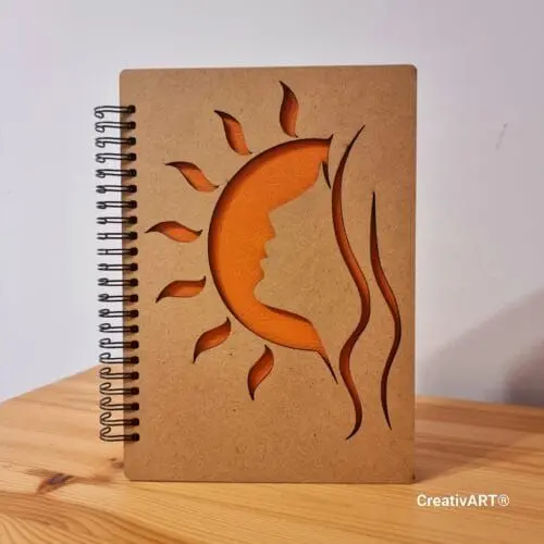 Agenda lemn model saruta soarele Agenda lemn model saruta soarele